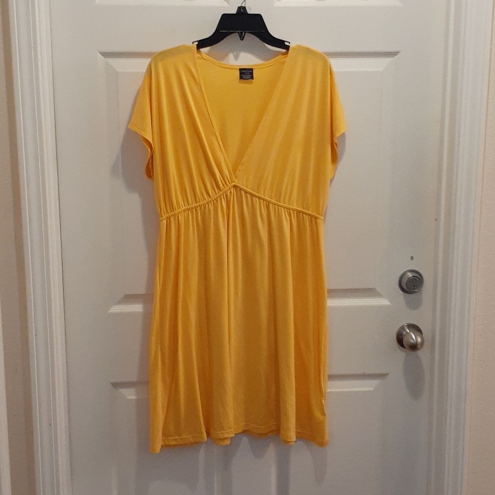 Cute deep V-Neck Faded Glory Yellow Dress SZ LG